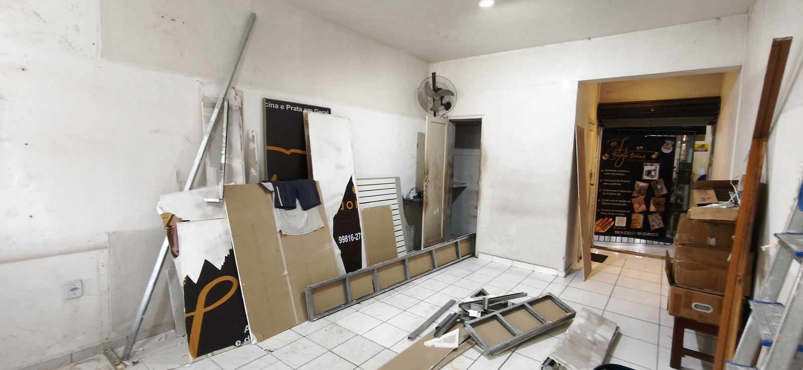 Acesso da sala nova pela galeria